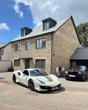 Photo 1- click for photo gallery